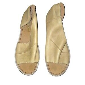 Free People Mont Blanc Flat Cut-Out Tan Open Toe Sandals Women's Size 38.5 (8)
